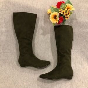 NWT - Aerosoles Olive Green Suede Wedge Heel Boots